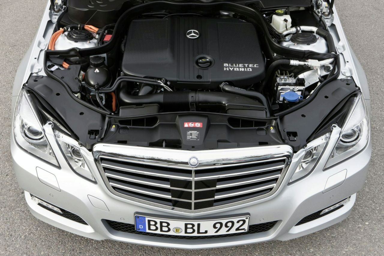 Mercedes E 300 BlueTec Hybrid